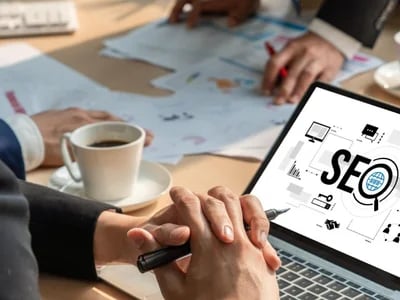 Lokale Unternehmen erfolgreich online positionieren mit lightlap