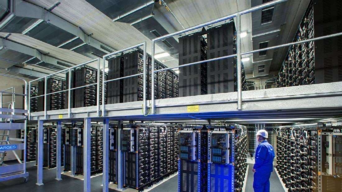 Netzunabhängigkeit: Der Weg zur autarken Energieversorgung mit Batteriespeichern