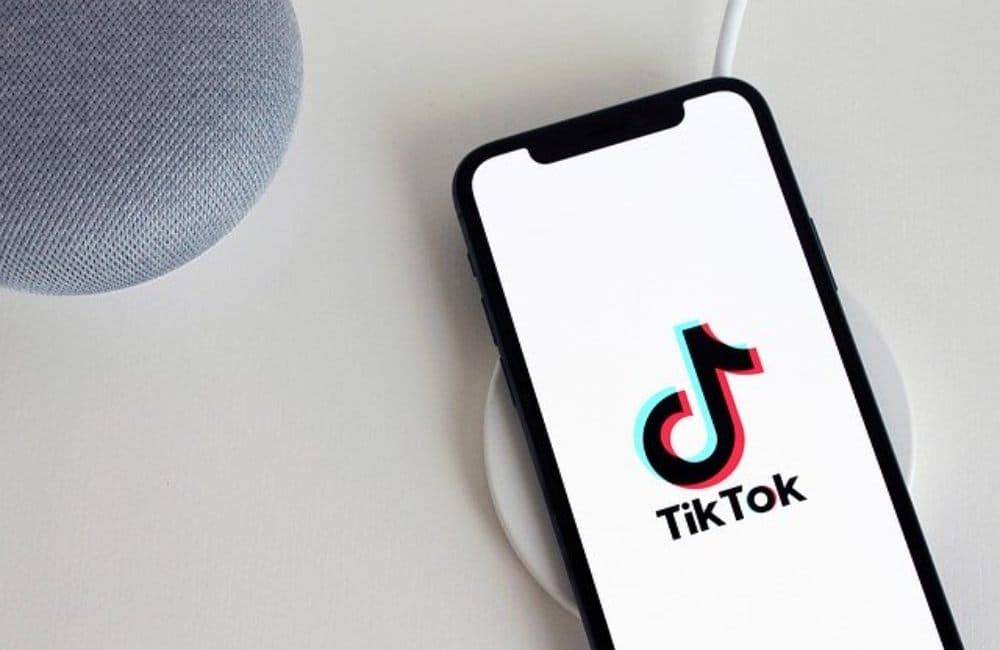 Den Ruhm von TikTok freischalten: Wie der Kauf von Followern Ihr Profil verbessern kann