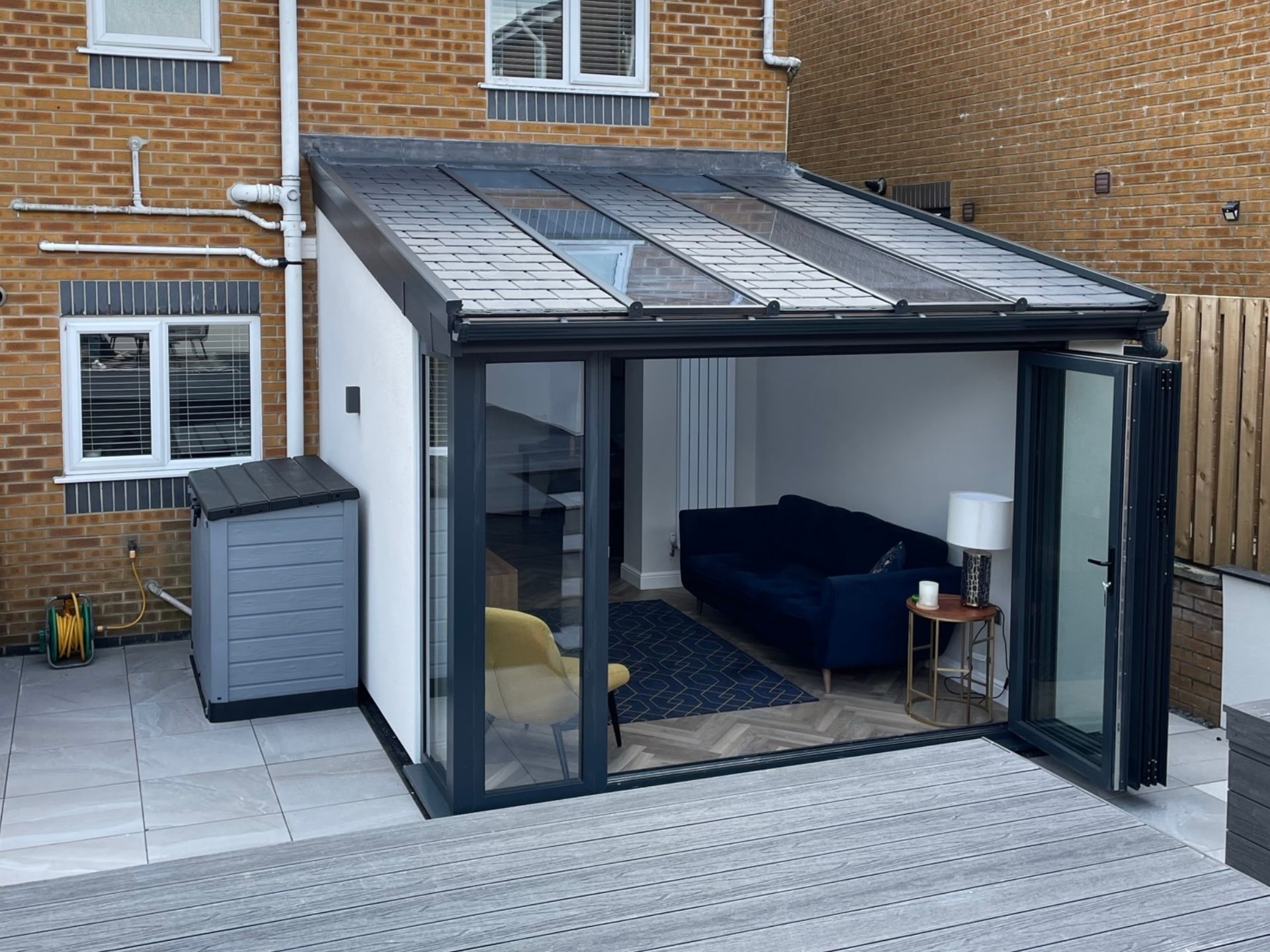 Carport Metall: Günstige Alternative zur Garage mit hoher Flexibilität